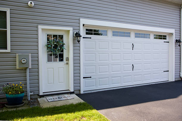 24/7 Emergency Garage Door Panel Replacement experts in Mount Gilead, NC